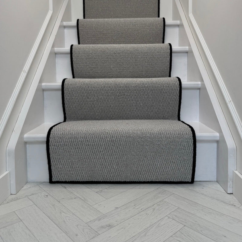 Brasil Silver Stair Runner with black wool whipped edge